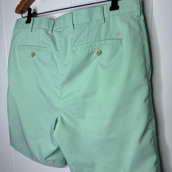 Peter Millar Crown Sport WICKING Striped Golf Shorts - Picture 8 of 9